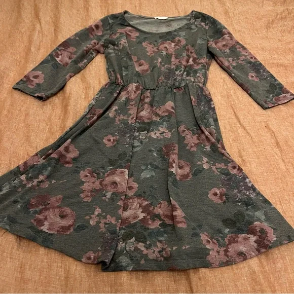 Everly | Dresses | Everly Floral Long Sleeve Aline Mini Skater Dress | Poshmark Everly | Dresses | Everly Floral Long Sleeve Aline Mini Skater Dress | Poshmark